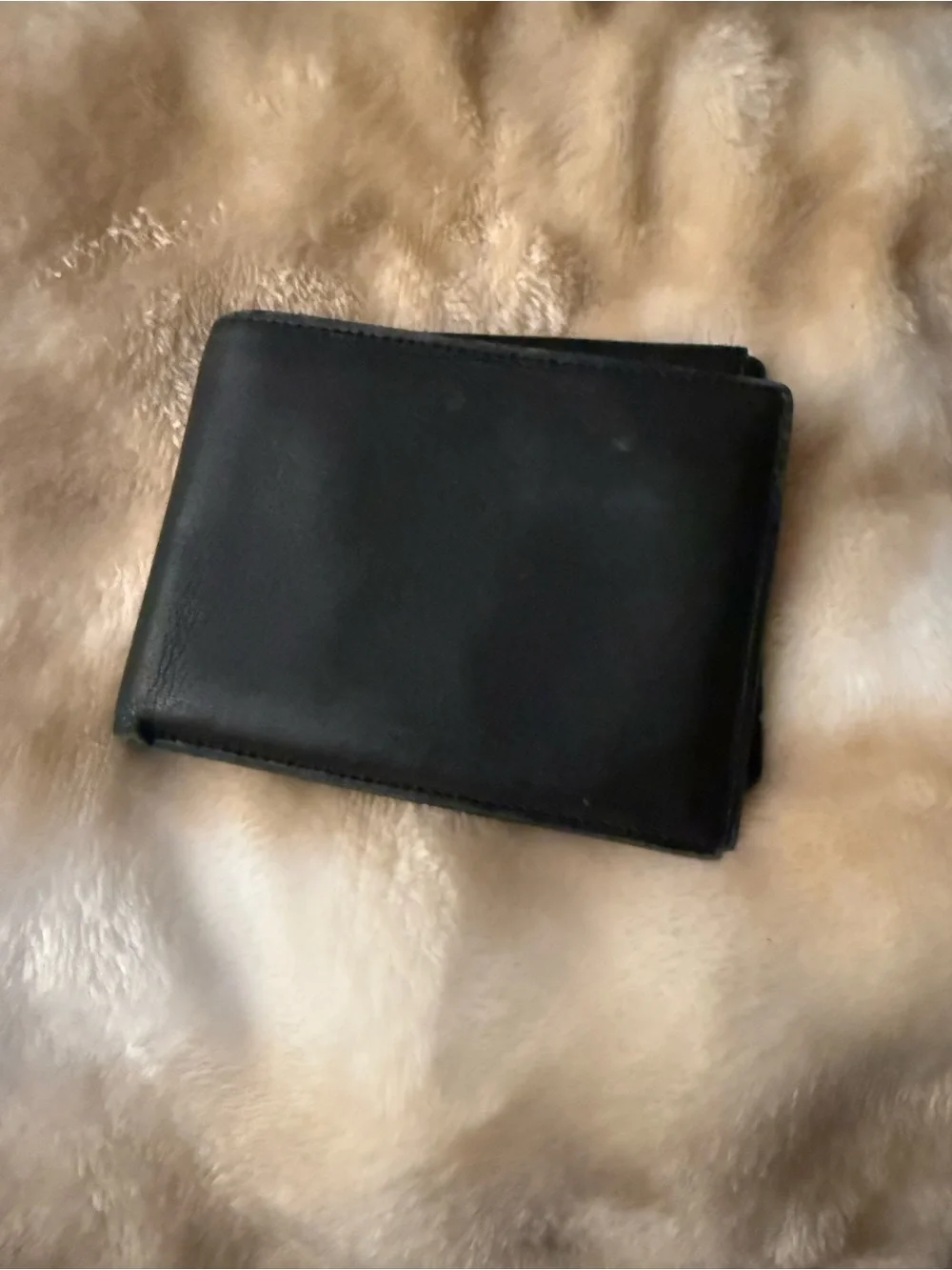 Wilsons Leather Black Leather Bi-Fold Card Holder